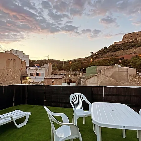 Casa Del Castillo Alicante